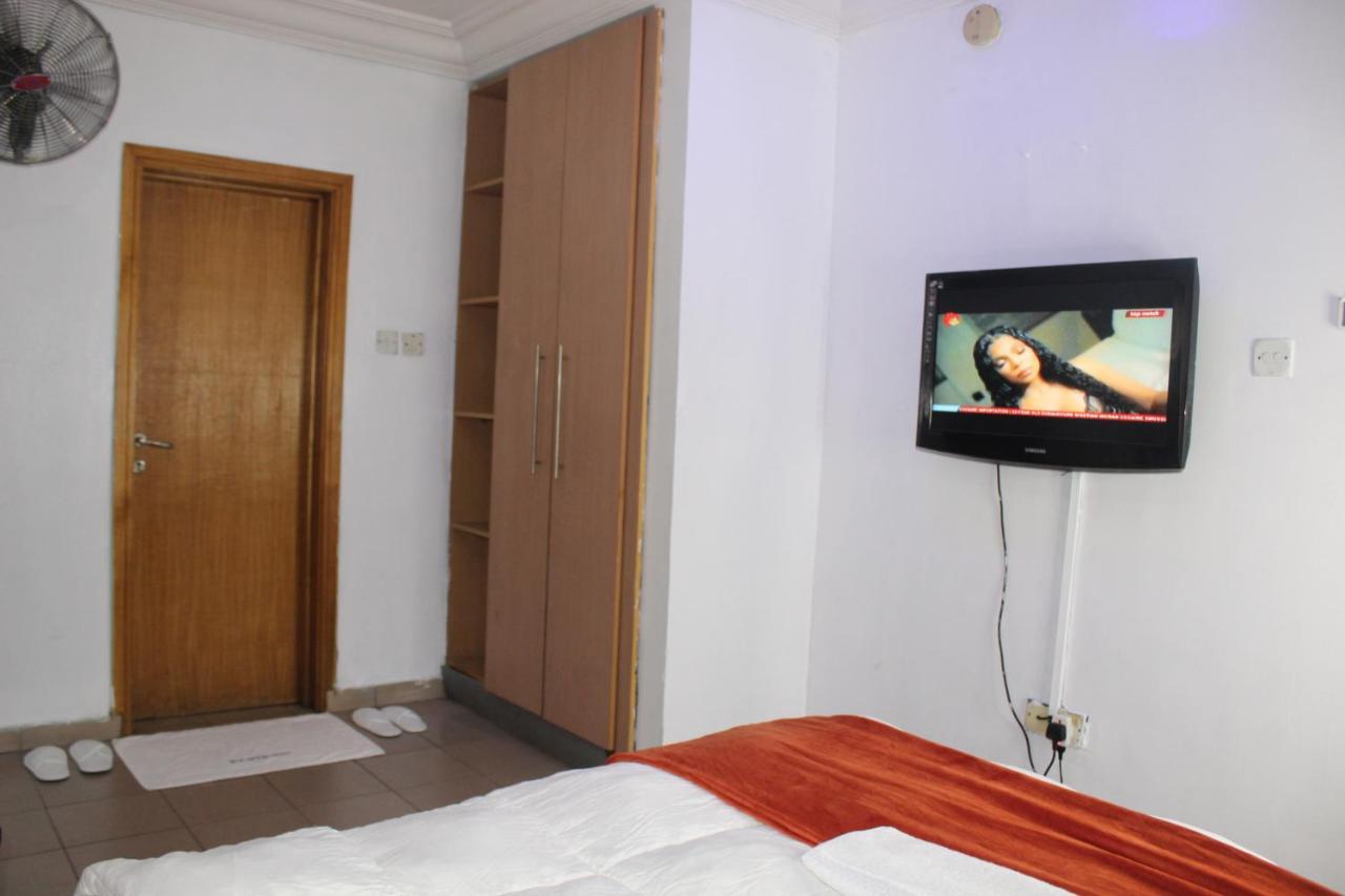 Blue Moon Hotels Victoria Island 라고스 외부 사진
