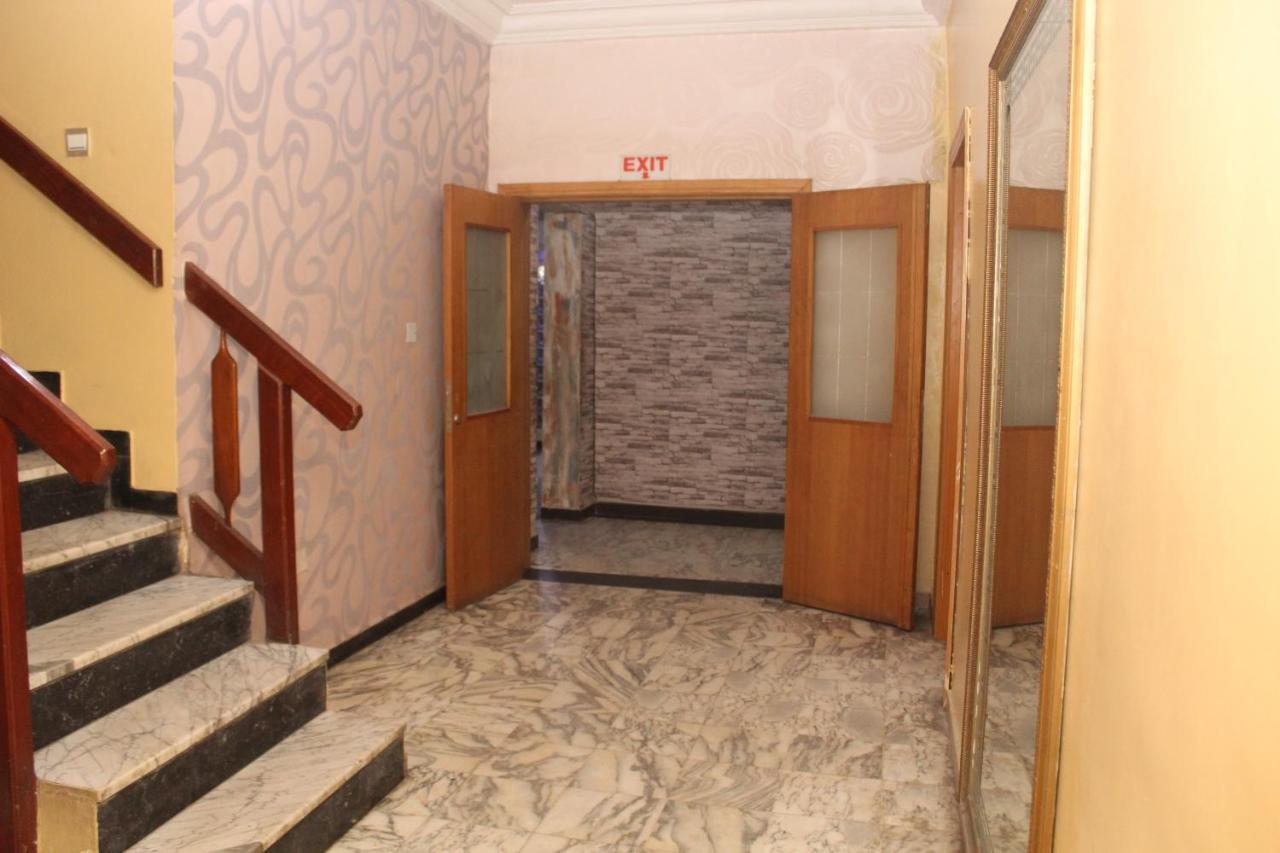 Blue Moon Hotels Victoria Island 라고스 외부 사진