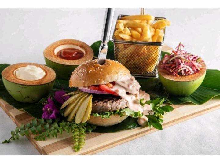 Blue Moon Hotels Victoria Island 라고스 외부 사진